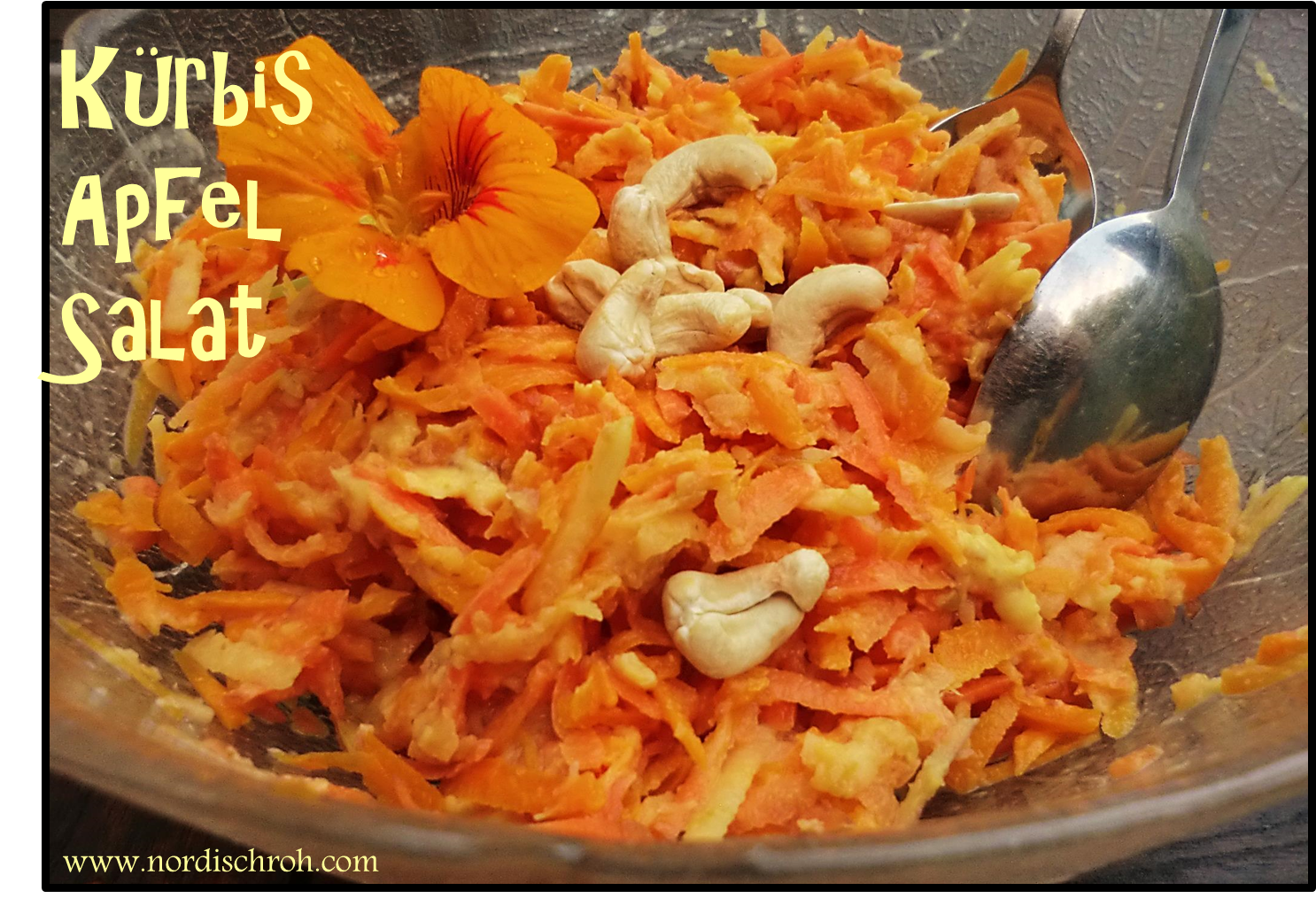 Super schmackhafter Kürbis Salat 2 Dieser Kürbis-Salat ist in zehn Minuten geraspelt und gemischt