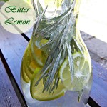 Bitter Lemon selber machen mit Wildkräutern: spritzig-herbes Sommergetränk mit Limette in der Karaffe