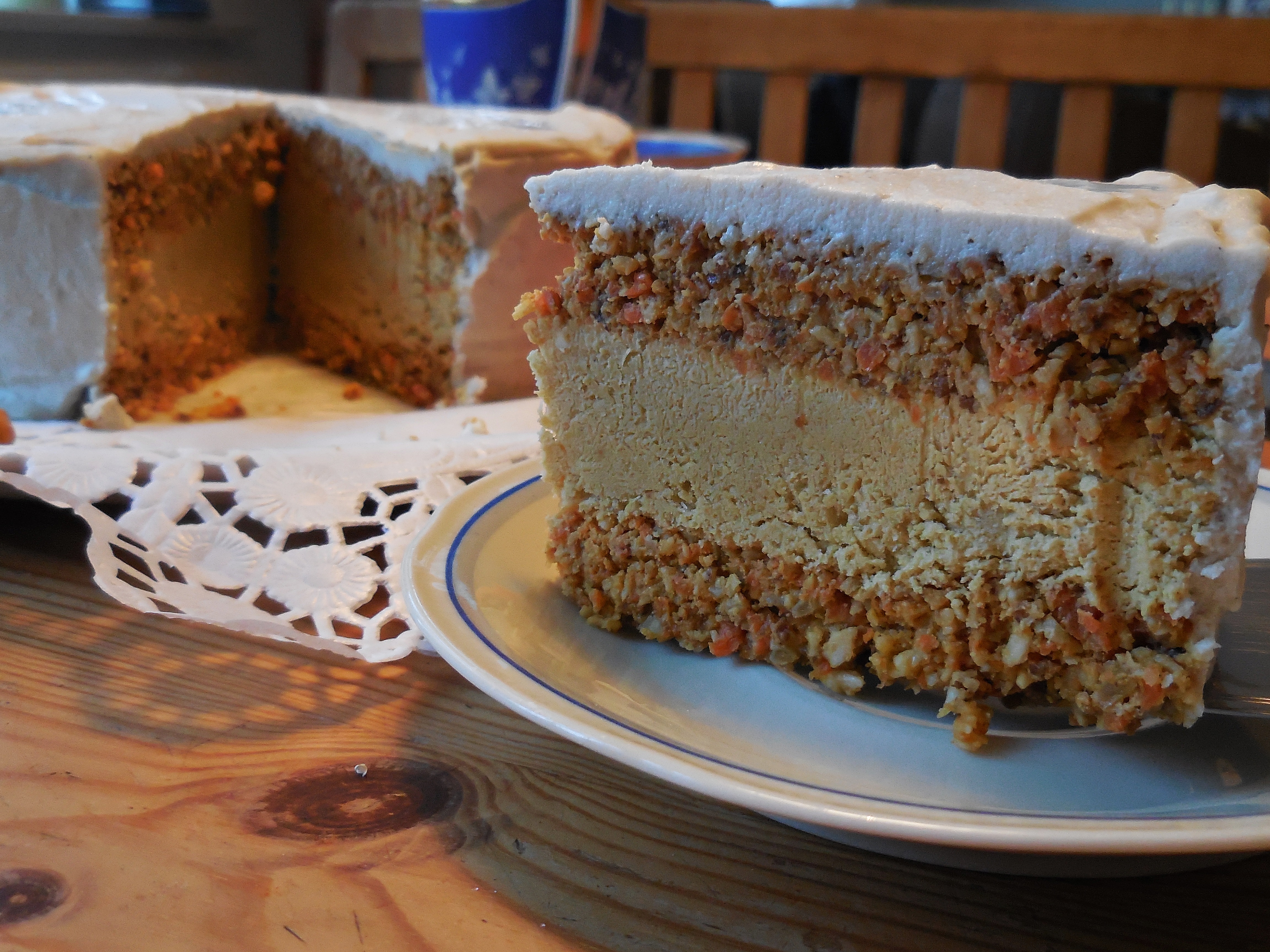 RAW CARROT CAKE -- sensationell gut! 6 DSCN0619