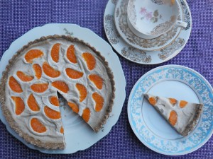 Oma Lores Mandarinen-Kuchen mit Vanillecreme 12 DSCN1960