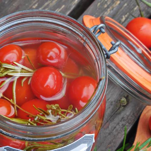 Fermentierte Tomaten - der prickelnde Sommergenuss 1 Fermentierte Tomaten im Bügelglas