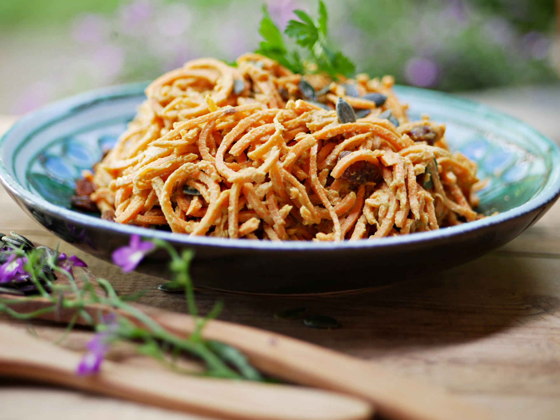 Süsskartoffel-Erdnuss-Pasta
