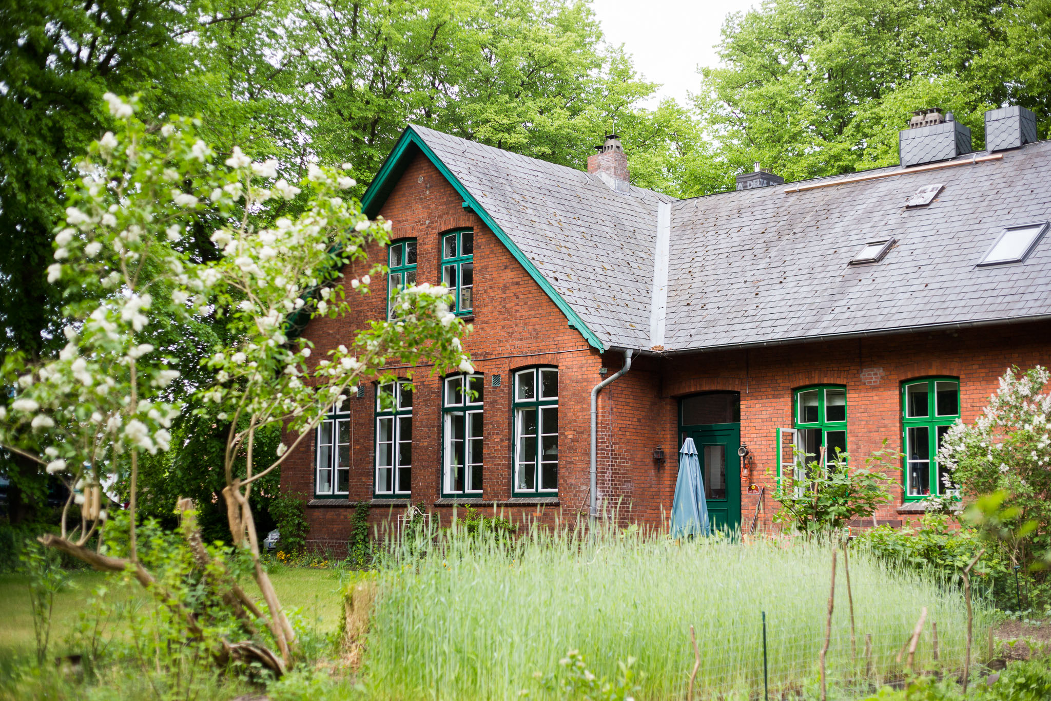 Nur wer bereit zu Aufbruch ist +++ Oder warum wir unsere Dorfschule verkaufen +++ 69