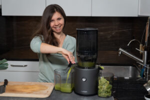 Grüner Wildkräutersaft .:. So schnell ist er gemacht! 3