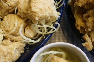 Cheese und Onion Knabberkram mit Zwiebelringen